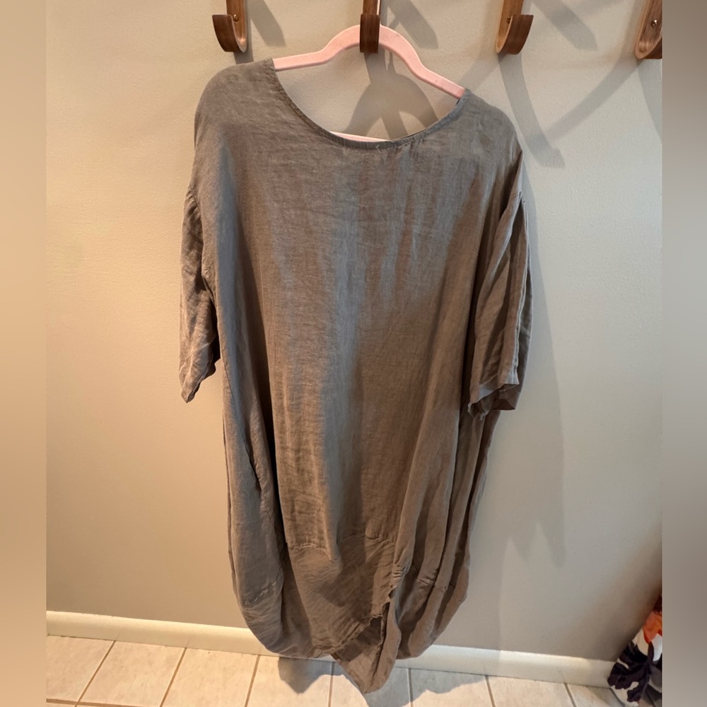 Camille & Co. Grey Linen Tunic Top
